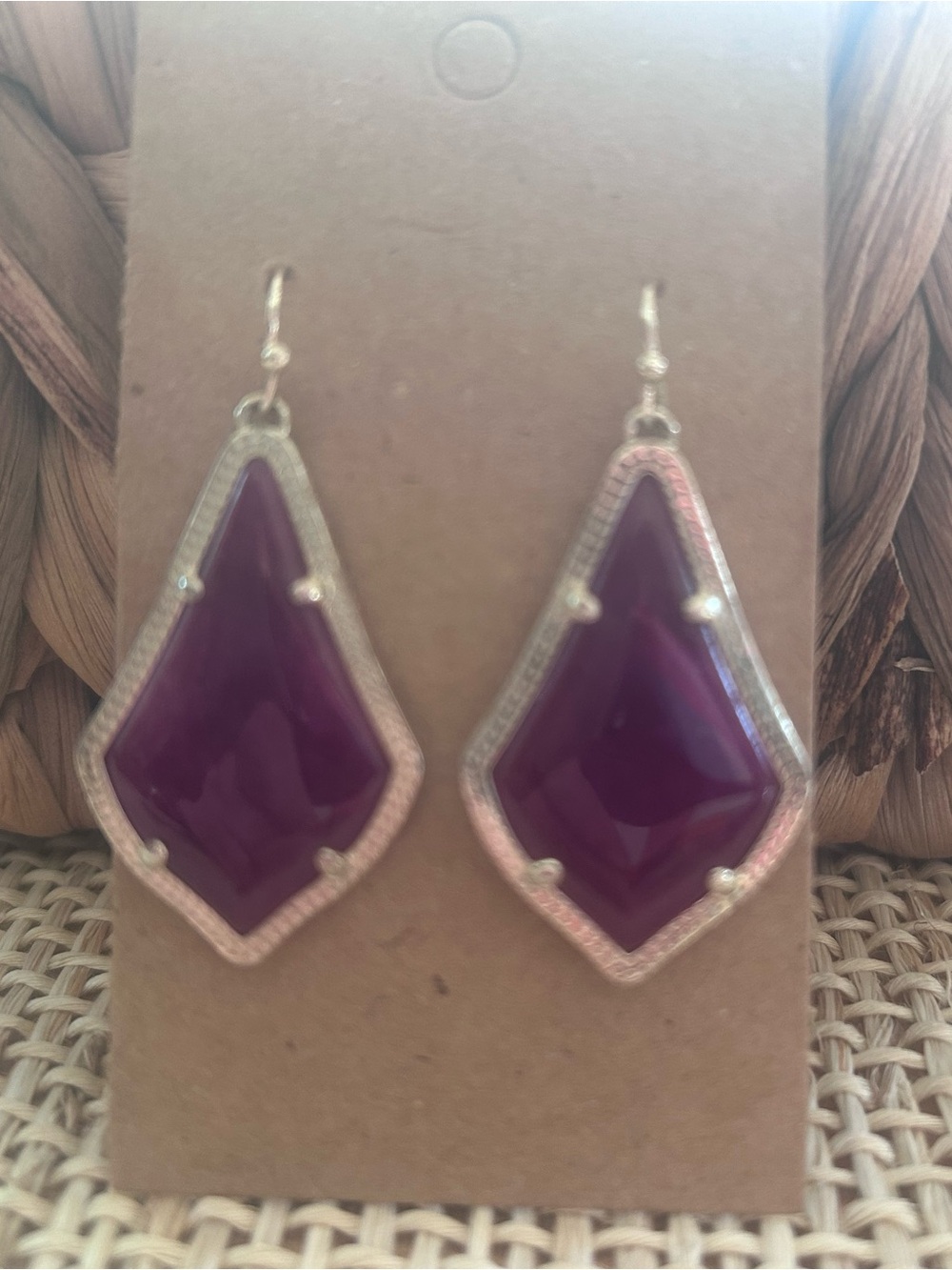 Kendra Scott Medium Gold Tone & Plum Purple Wire Dangle Earrings.